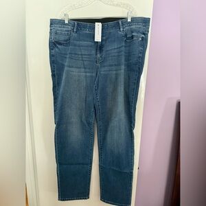 Lane Bryant Venezia MidRise Straight 22L NWT